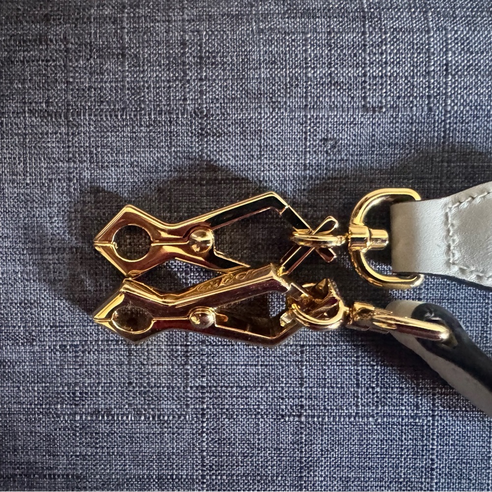 Gucci White Leather Top Handle Satchel with Navy-Red Web & Gold Hardware - Picture 8 of 9